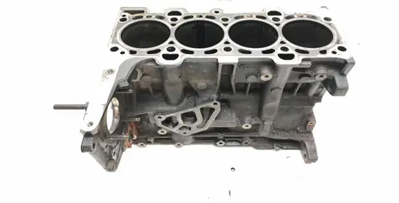 BMW 5 E60 E61 Engine block 84146503 7786664
