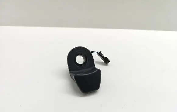 BMW 5 E60 E61 Tailgate glass/window release handle 9200673 59845510