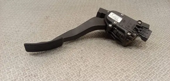 Smart ForFour I Accelerator throttle pedal A4543000304
