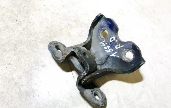 Hyundai Getz Front door upper hinge