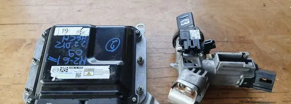 Mazda 6 Engine control unit/module R2AB18881N 2757000060