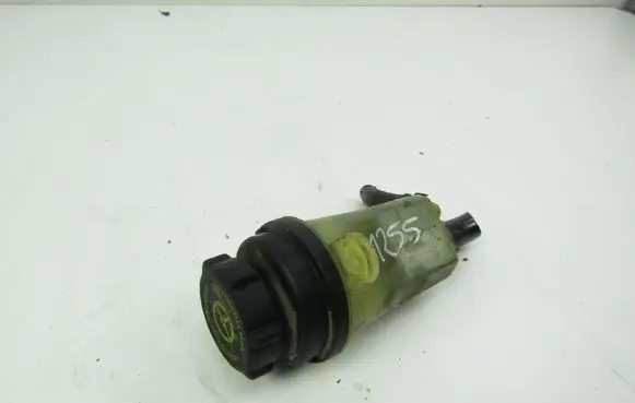 Ford Focus Power steering fluid tank/reservoir 