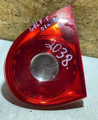 Volkswagen Golf V Tailgate rear/tail lights 89031783