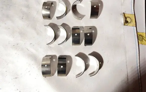 Mercedes-Benz 190 W201 Connecting rod/conrod A6010389710 A6010388310 958445