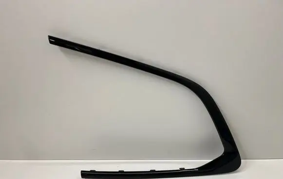 BMW X1 U11 Rear side glass trim 9451565