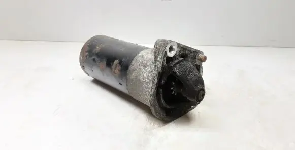 Volvo V70 Starter motor 30724473