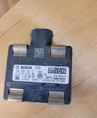 Volkswagen PASSAT B8 Distronic sensor radar 3Q09077651C