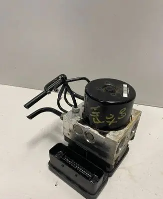 Volvo XC60 ABS Pump 31329139 000404972C2 10092604103