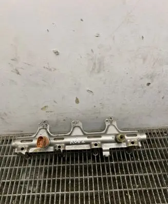 Volkswagen Golf VI Fuel main line pipe 06J133317M 06J906051D