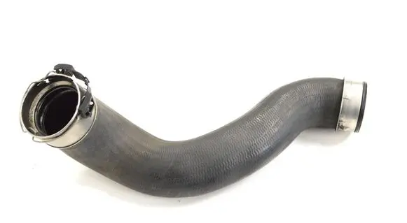 Mercedes-Benz CLS C218 X218 Intercooler hose/pipe A2045280682