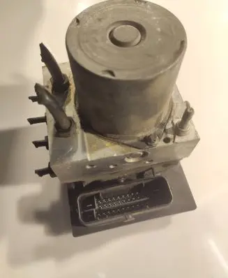 Audi A6 S6 C6 4F ABS Pump 4F0614517A 4F0910517E