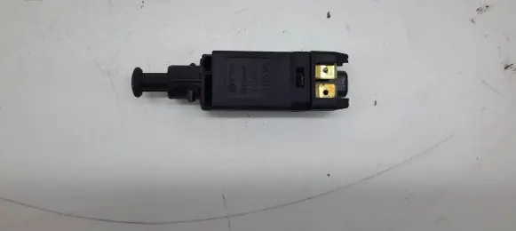 Volkswagen Golf III Brake pedal sensor switch 191945515