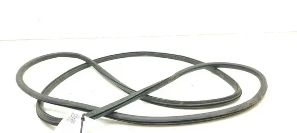 Mercedes-Benz Sprinter W906 Rear side glass trim 