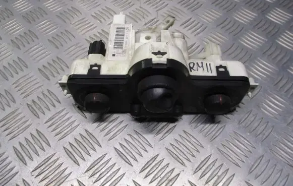Renault Megane II Interior fan control switch 