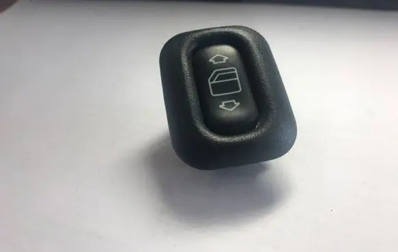 Mercedes-Benz C W202 Electric window control switch 534240 491552