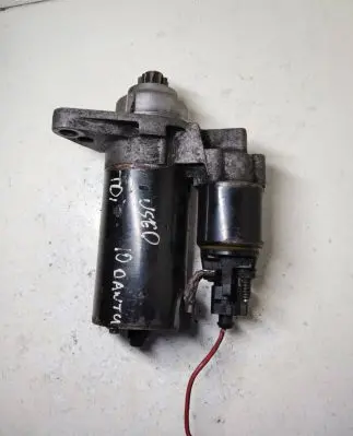 Volkswagen PASSAT B6 Starter motor 02Z911023F