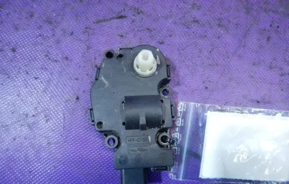 A/C air flow flap actuator/motor