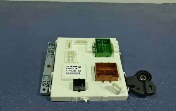 Volvo S90, V90 Comfort/convenience module 31394392