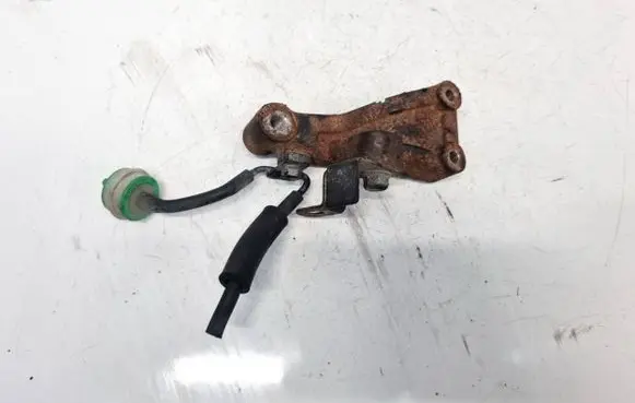 Mitsubishi ASX Engine mounting bracket