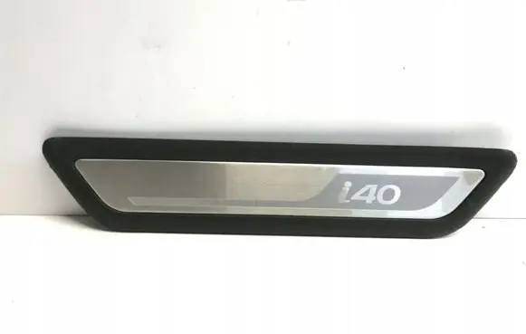 Hyundai i40 Rear sill trim cover 858883Z100