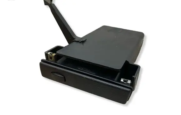 BMW 5 E60 E61 Cup holder 314650100