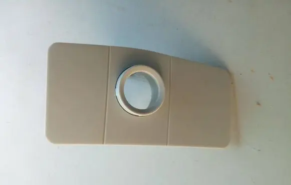 Opel Zafira B Front parking sensor holder (PDC) 12770332 NE24933