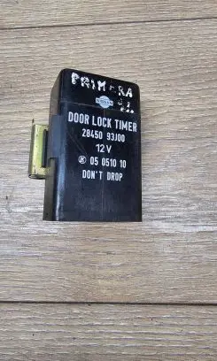 Nissan Primera Other control units/modules 2845093J00 05051010