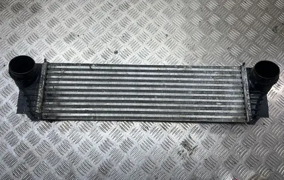 BMW 5 GT F07 Intercooler radiator 7577115 R7371002