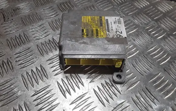 Toyota Corolla Verso AR10 Airbag control unit/module 891700F042 213819108