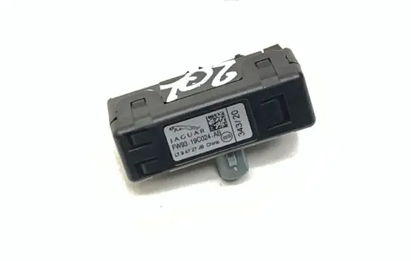 Jaguar F-Type Aerial antenna amplifier FW9319C024AB