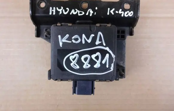 Hyundai Kona I Distronic sensor radar CM99110011 99110CM000 0203303055