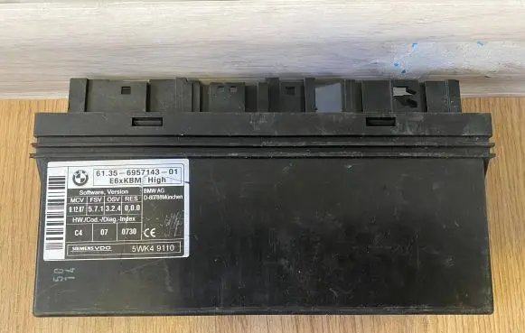 BMW 5 E60 E61 Comfort/convenience module 6135695714301 5WK49110