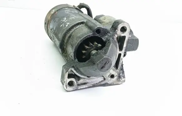 Renault Megane II Starter motor 8200227092 M000T91581
