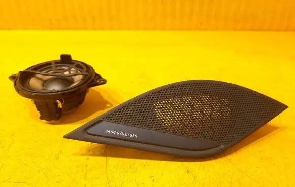 Audi A4 S4 B9 Panel speaker 8W0035416D