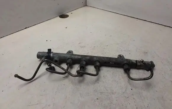 Renault Megane II Fuel main line pipe 0445214024