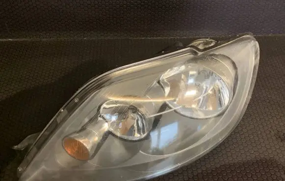 Volkswagen Golf Plus Headlight/headlamp 24753500