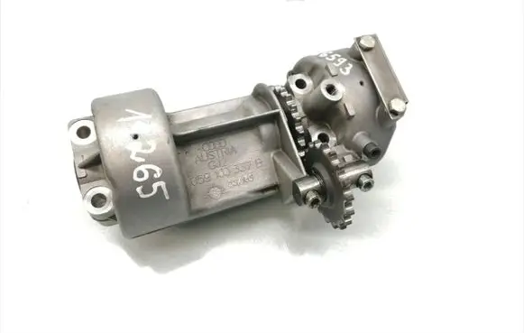 Audi A8 S8 D2 4D Oil pump balance shaft 059103337B