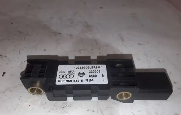 Audi A4 S4 B6 8E 8H Airbag deployment crash/impact sensor 8E0959643E