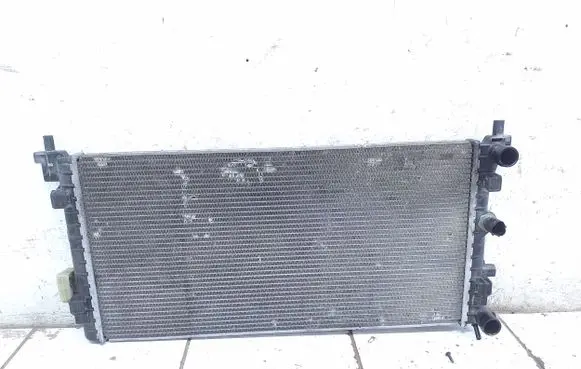 Seat Ibiza IV (6J,6P) Coolant radiator 6R0121253A