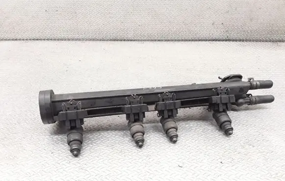 Fuel injectors set