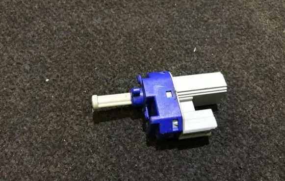 Mazda 2 Brake pedal sensor switch