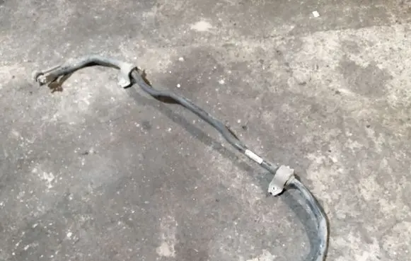 Volkswagen PASSAT B7 Front anti-roll bar/sway bar 3C0411303AC