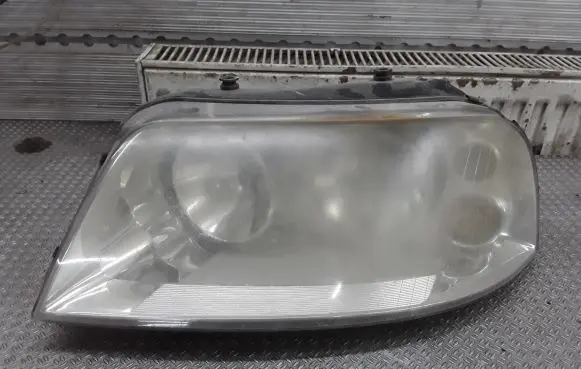 Volkswagen Sharan Headlight/headlamp 7M3941015L