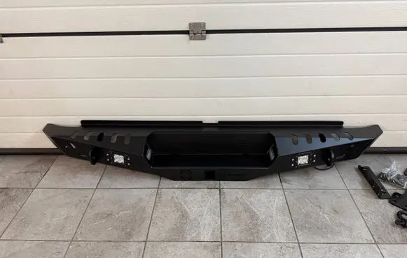 Toyota Hilux VIII Rear bumper 
