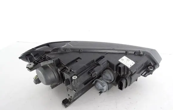 Volkswagen Touran III Headlight/headlamp 5TB941005A