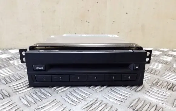 CD/DVD changer