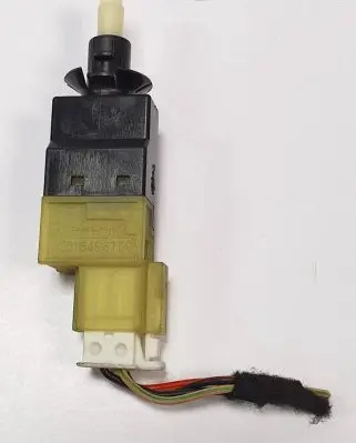 Mercedes-Benz A W169 Brake pedal sensor switch A0015456709