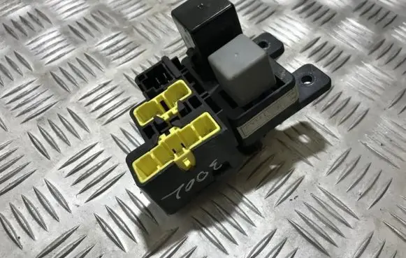 Hyundai Elantra Fuse box set 08090 442032k036