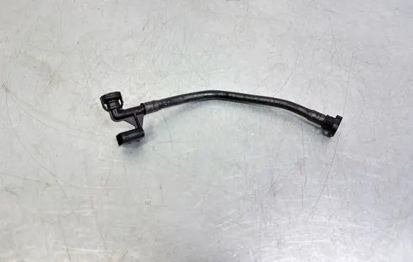 BMW 3 G20 G21 Vacuum line/pipe/hose 8665235