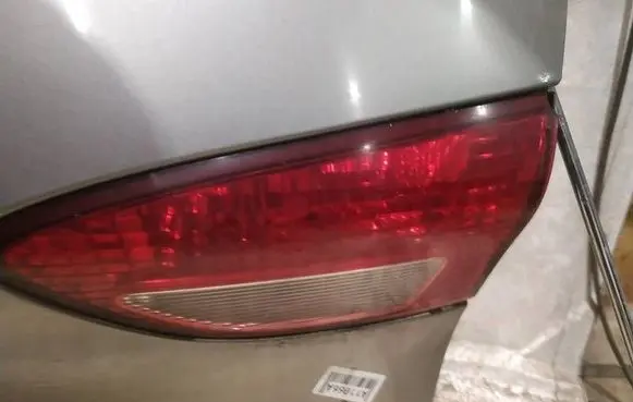 Subaru B9 Tribeca Tailgate rear/tail lights 